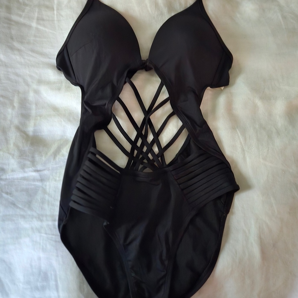 Kenneth Cole Black Laser Cut One-Piece Swimsuit - Size Small